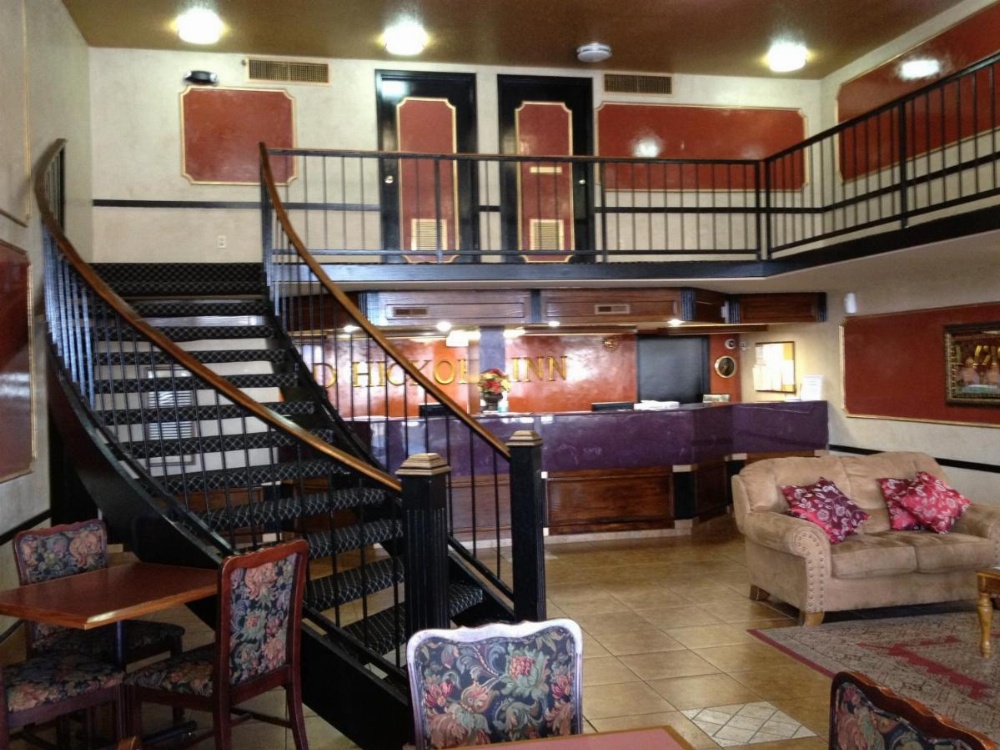 Old Hickory Inn